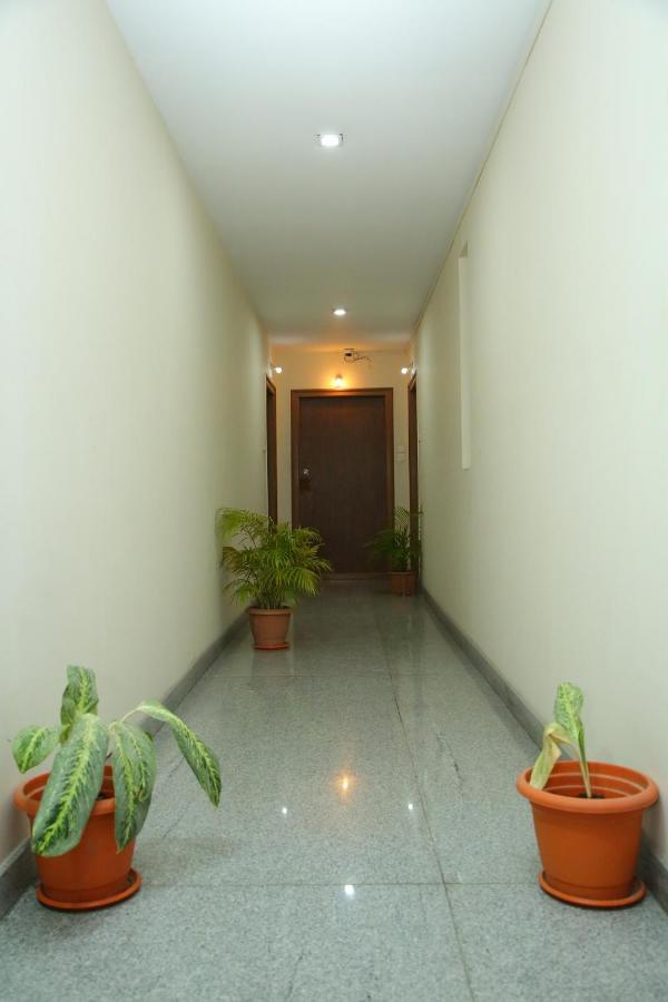 Skyview Suites Hyderabad Exterior foto